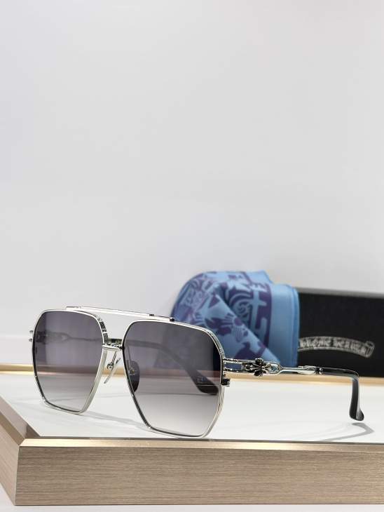 Picture of Chrome Hearts Sunglasses _SKUfw76989014fw